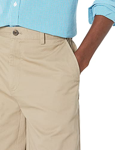 Essentials Men's Classic-Fit 9" Short Khaki Brown